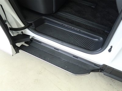 صورة 20 لـ 2023 Toyota VELLFIRE
