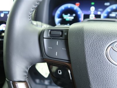 صورة 21 لـ 2023 Toyota VELLFIRE