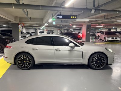 صورة 2 لـ 2025 Porsche PANAMERA