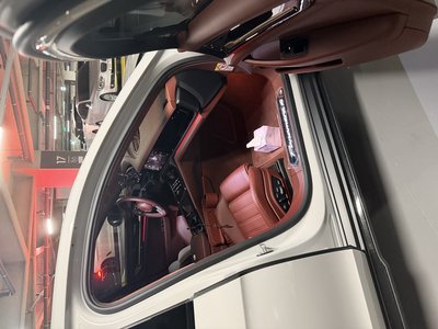 صورة 6 لـ 2025 Porsche PANAMERA