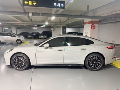 صورة 4 لـ 2025 Porsche PANAMERA