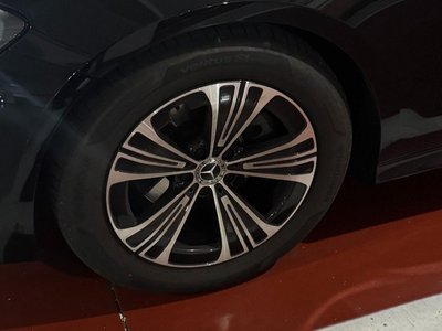 MERCEDES-BENZ E-CLASS - 6