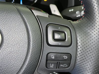 صورة مصغرة 11 لـ 2021 Lexus IS
