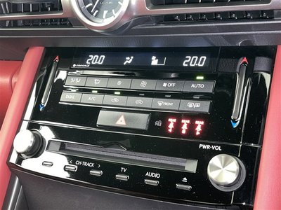 صورة مصغرة 14 لـ 2021 Lexus IS