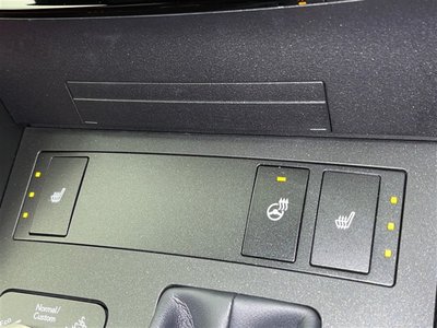 صورة مصغرة 13 لـ 2021 Lexus IS