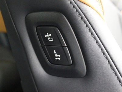 2024 Toyota CROWN CROSSOVER 缩略图 12