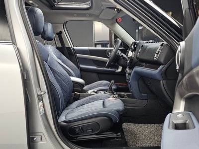 MINI COUNTRYMAN - 10