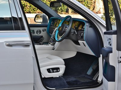 ROLLS-ROYCE CULLINAN - 6