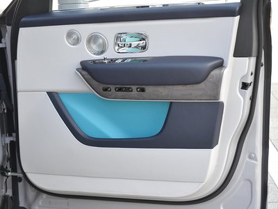 ROLLS-ROYCE CULLINAN - 5