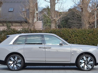 ROLLS-ROYCE CULLINAN - 3