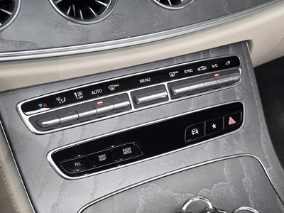 2021 Mercedes-BENZ E-CLASS — миниатюра 29