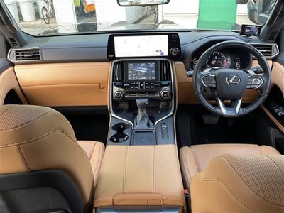 LEXUS LX - 2