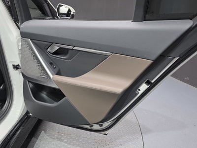 2024 BMW 5 SERIES — миниатюра 15