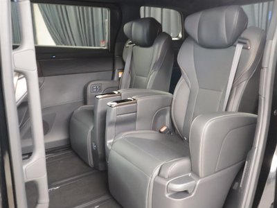 2025 Toyota ALPHARD 照片 29