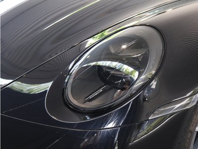PORSCHE 911 - 8