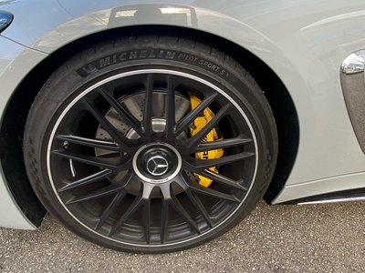 MERCEDES-BENZ GT AMG - 3