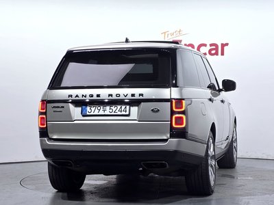 2018 LAND Rover RANGE ROVER — фото 4