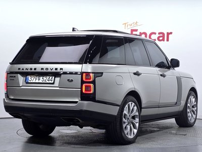 2018 LAND Rover RANGE ROVER — фото 3