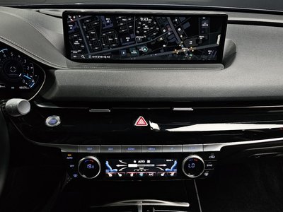 2023 Genesis G80 (RG3) thumbnail 14
