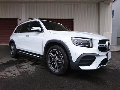 MERCEDES-BENZ GLB