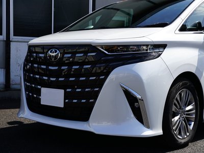 TOYOTA ALPHARD - 2
