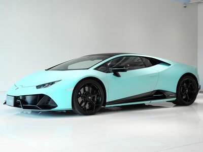 LAMBORGHINI HURACAN