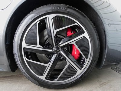 AUDI E-TRON GT QUATTRO - 8