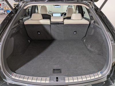 صورة مصغرة 14 لـ 2023 Lexus RX