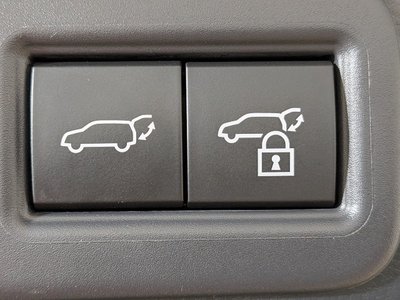 صورة مصغرة 13 لـ 2023 Lexus RX