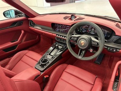 2026 Porsche 911 — миниатюра 12