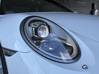 PORSCHE 911 - 4