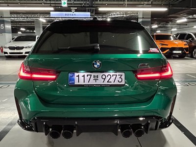2025 BMW M3 photo 3