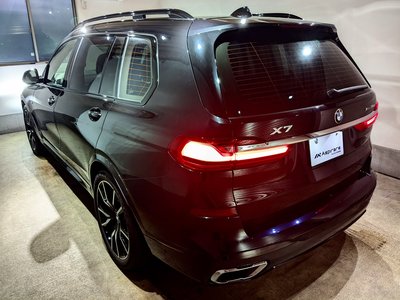BMW X7 - 8