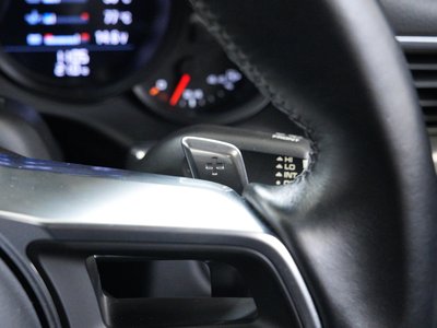 صورة مصغرة 38 لـ 2016 Porsche 911