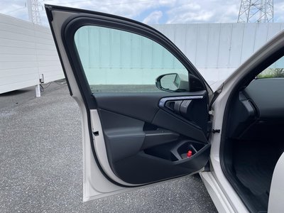 2025 BMW X3 — миниатюра 76