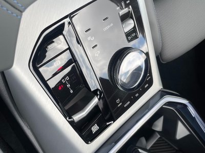 2025 BMW X3 — миниатюра 21