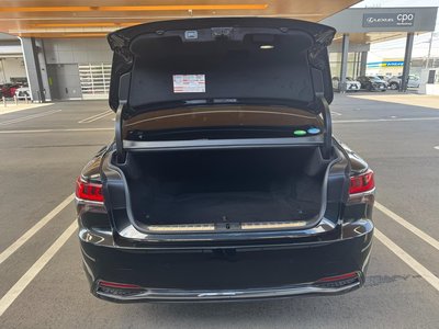 LEXUS LS - 7