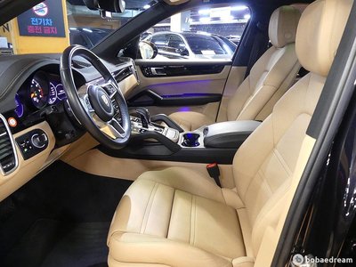 PORSCHE CAYENNE - 10