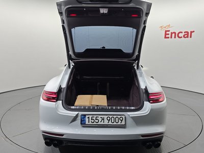 2018 Porsche PANAMERA — миниатюра 24