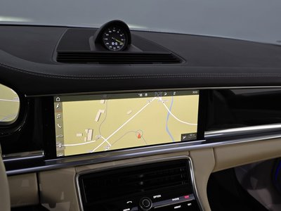 2018 Porsche PANAMERA — миниатюра 18