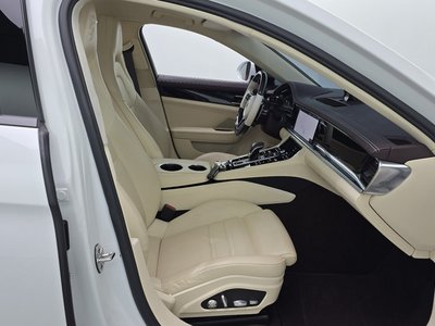 2018 Porsche PANAMERA — миниатюра 16