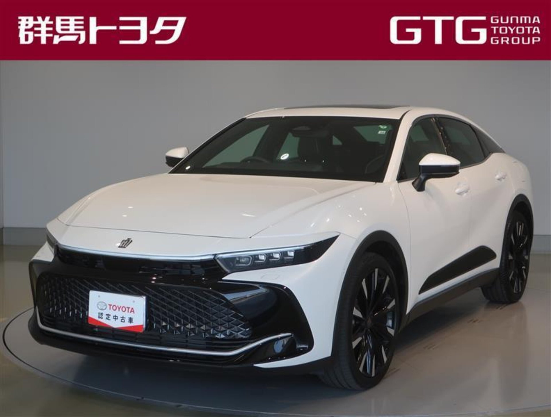 TOYOTA CROWN CROSSOVER - View 1