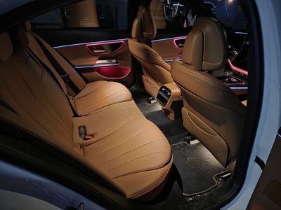 MERCEDES-BENZ E-CLASS - 7