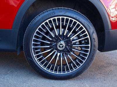 MERCEDES-BENZ EQB - 8