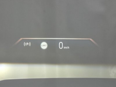 2025 BMW 5 SERIES 缩略图 18