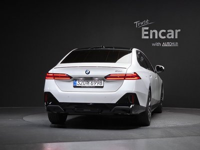BMW 5 SERIES - 3