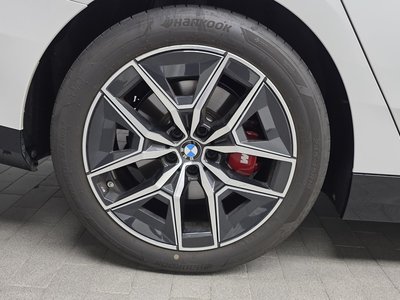BMW 5 SERIES - 6