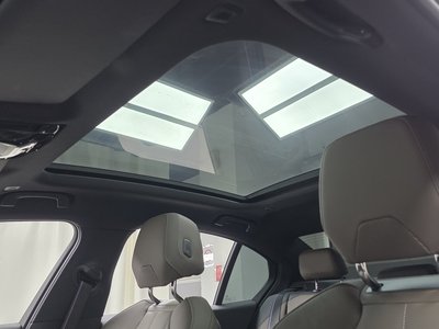 2025 BMW 5 SERIES 缩略图 24