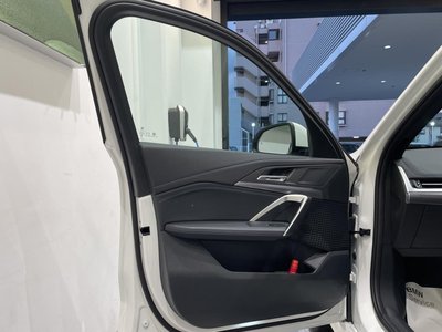 صورة مصغرة 56 لـ 2025 BMW X1