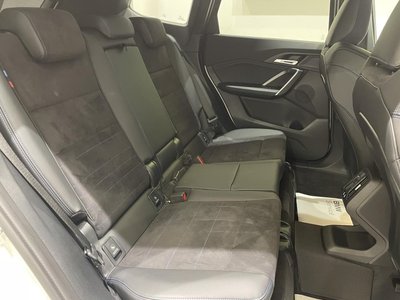 صورة مصغرة 13 لـ 2025 BMW X1